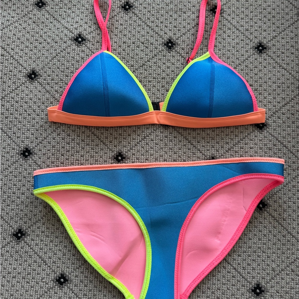 TRIANGL Neoprene Bikini Set Blue Pink Colorblock S Top M Bottom + Bag